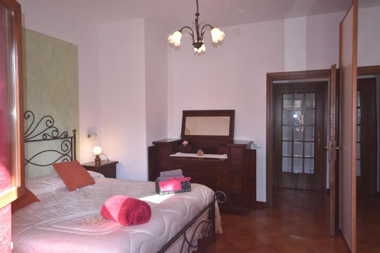 Agriturismo La Nicchia Кастельнуово-Берарденга Экстерьер фото