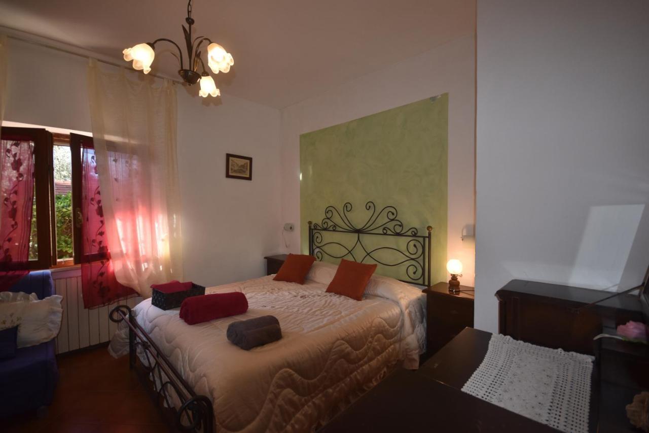 Agriturismo La Nicchia Кастельнуово-Берарденга Экстерьер фото