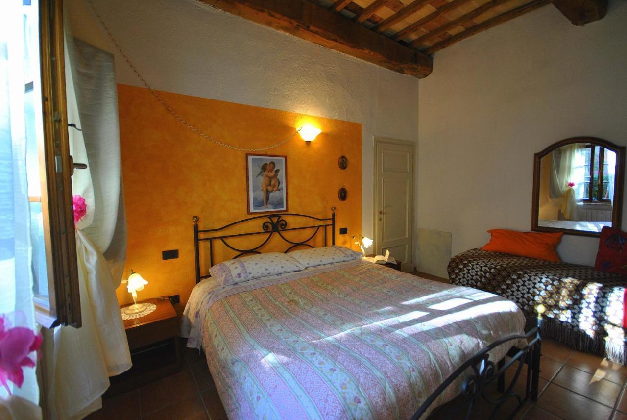 Agriturismo La Nicchia Кастельнуово-Берарденга Экстерьер фото