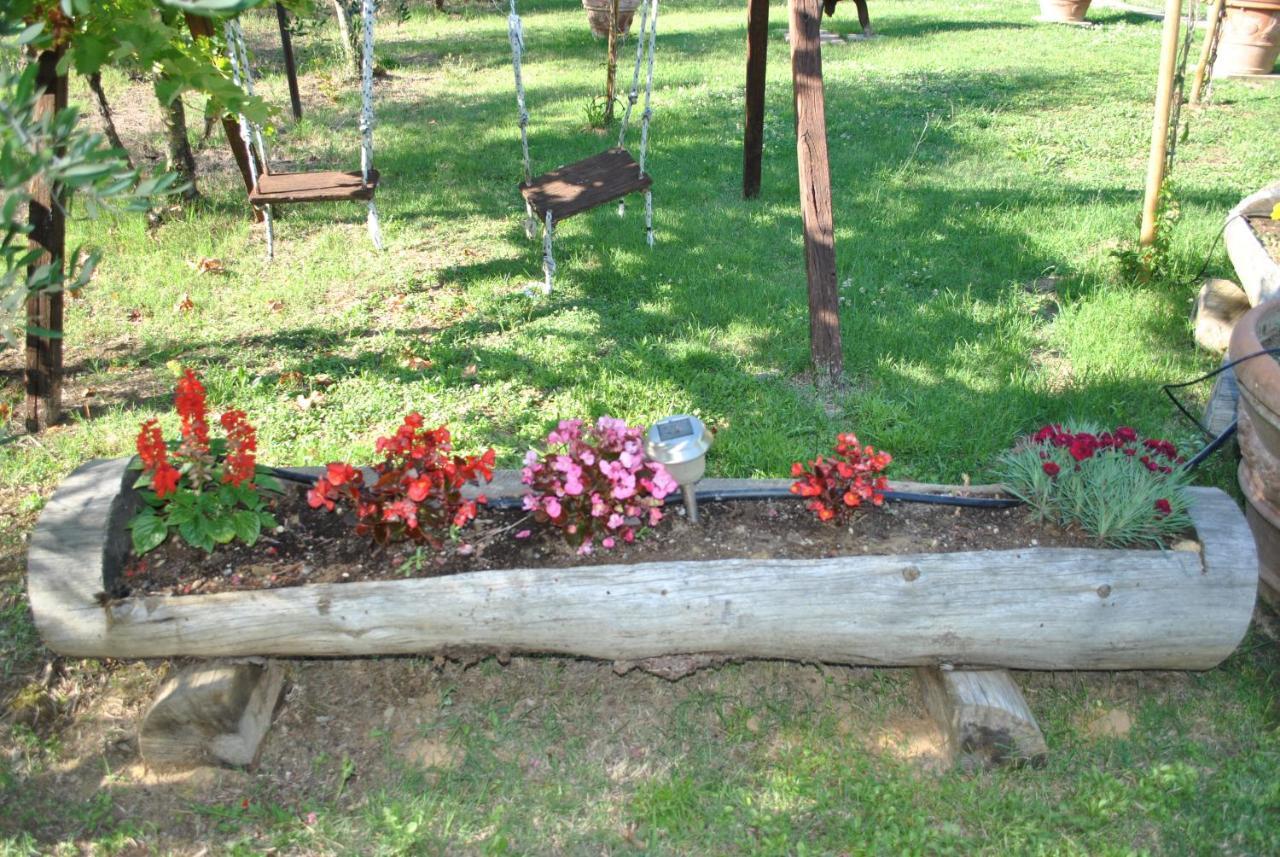 Agriturismo La Nicchia Кастельнуово-Берарденга Экстерьер фото