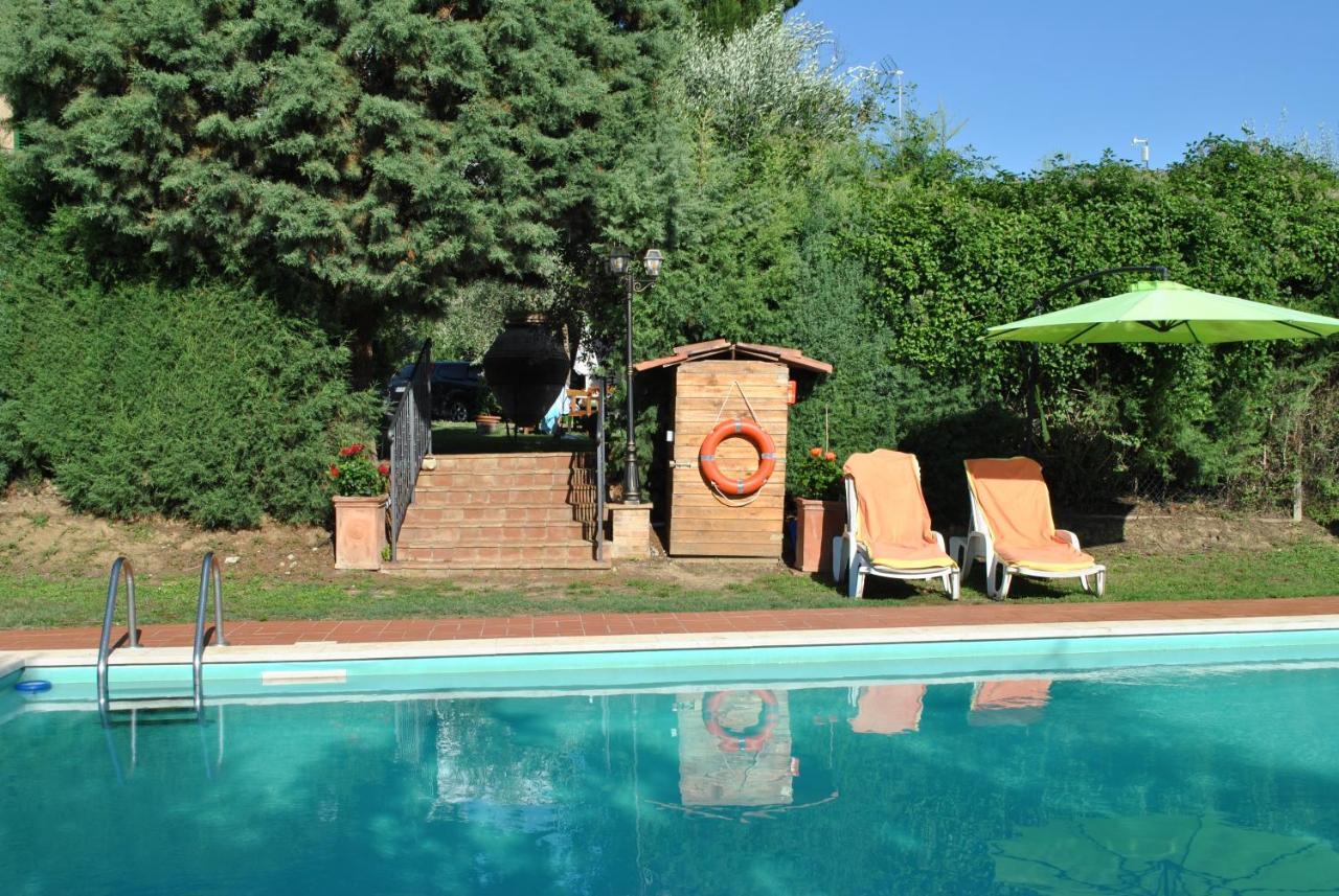 Agriturismo La Nicchia Кастельнуово-Берарденга Экстерьер фото