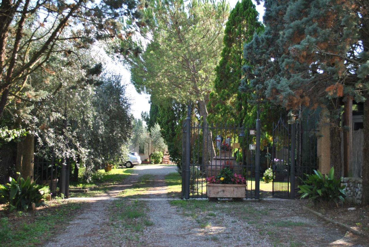 Agriturismo La Nicchia Кастельнуово-Берарденга Экстерьер фото