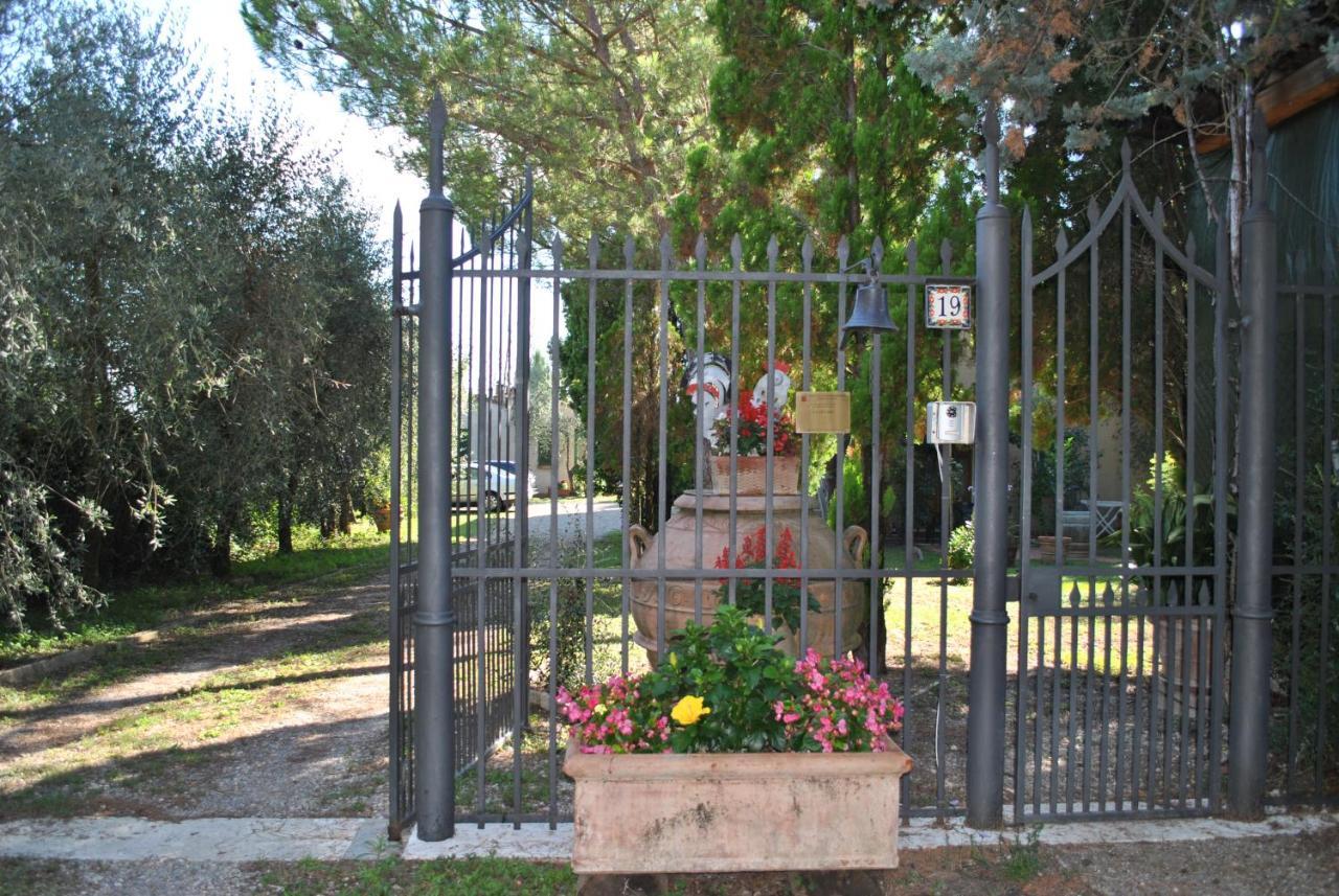 Agriturismo La Nicchia Кастельнуово-Берарденга Экстерьер фото
