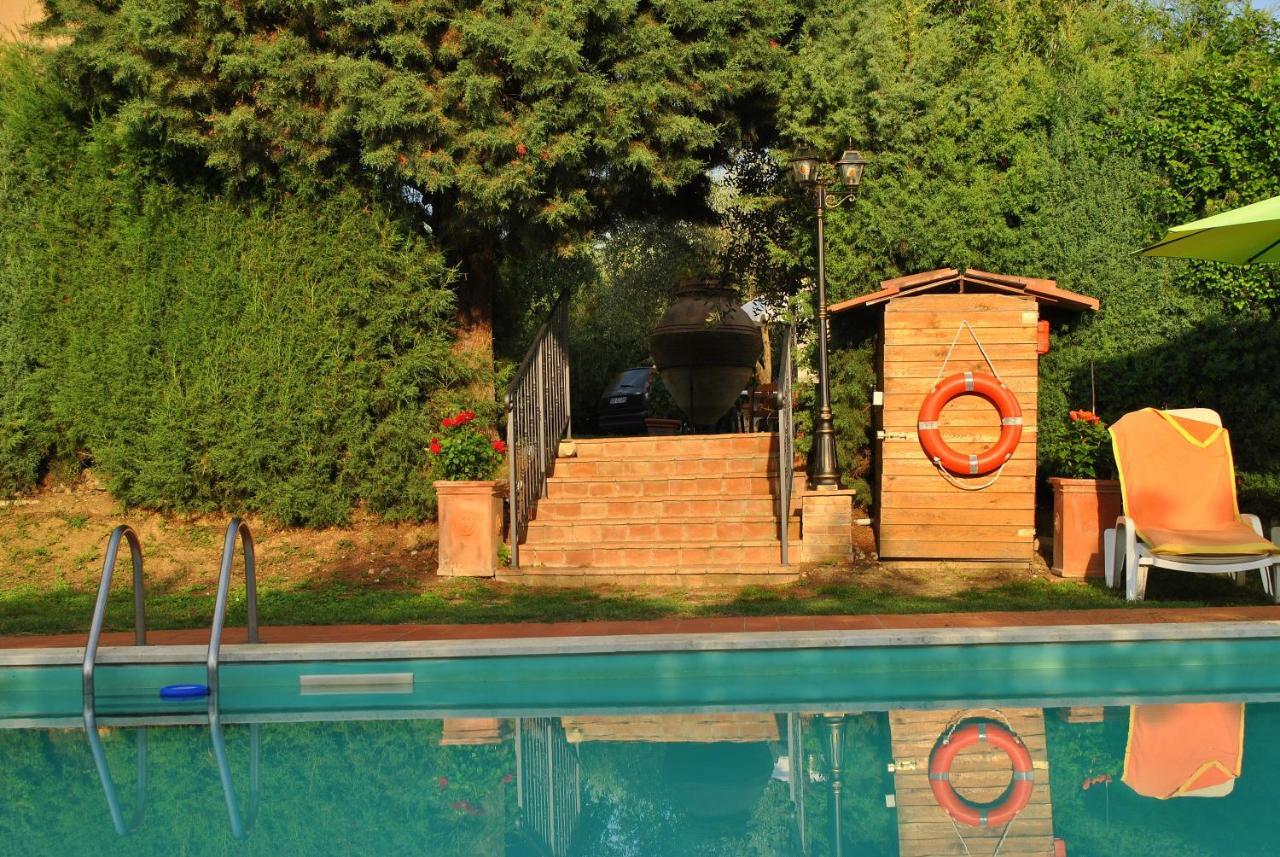 Agriturismo La Nicchia Кастельнуово-Берарденга Экстерьер фото