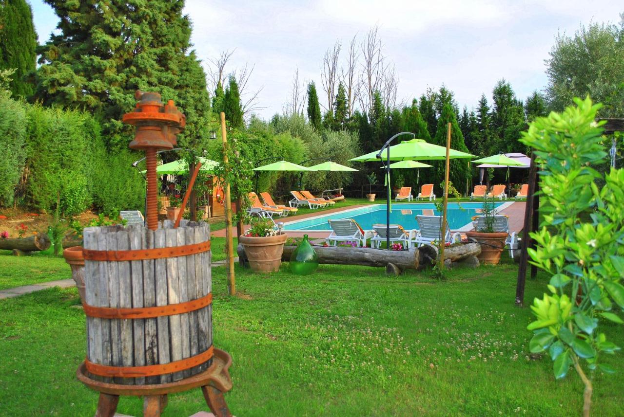 Agriturismo La Nicchia Кастельнуово-Берарденга Экстерьер фото